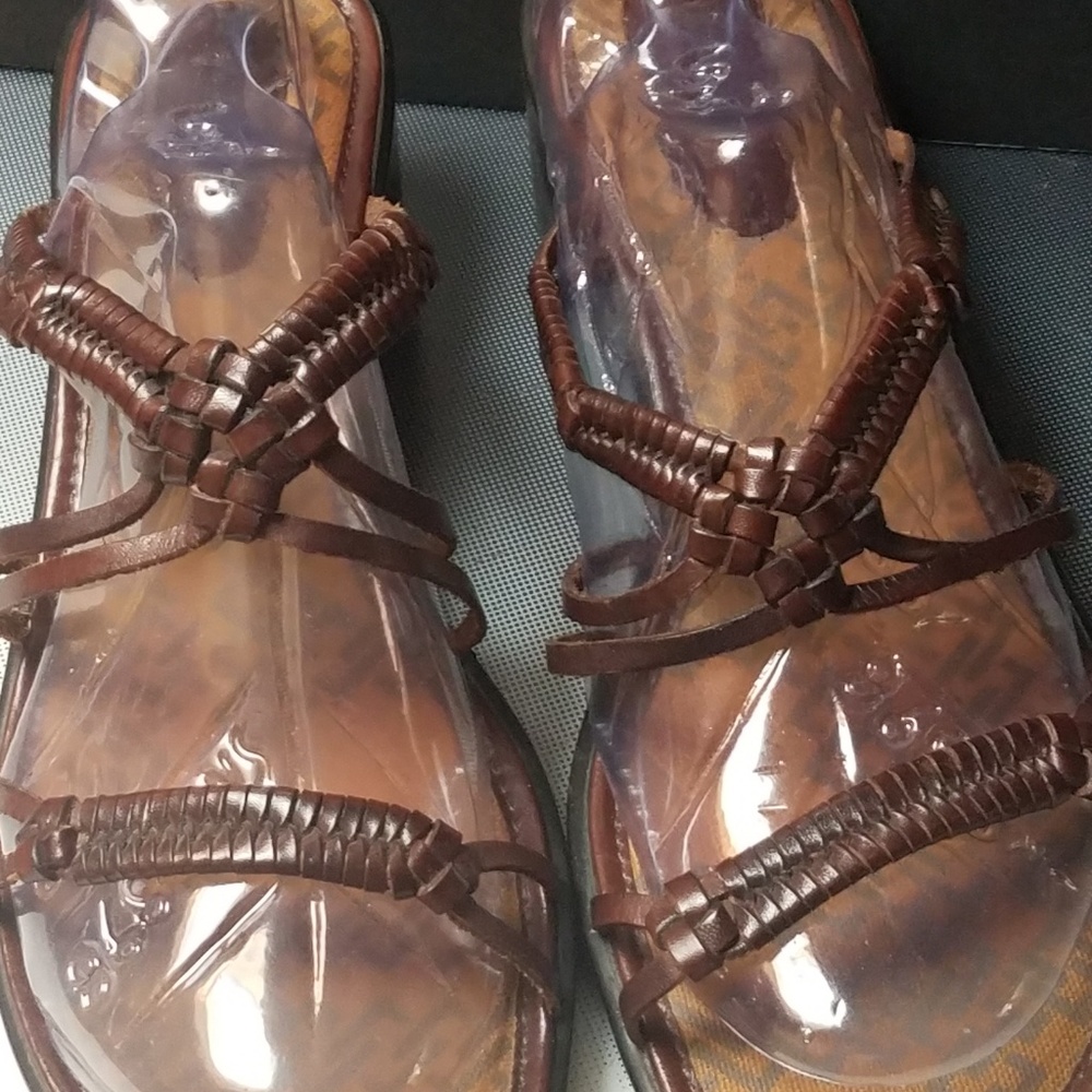 Enzo Angiolini braided brown slip on sandals 10m